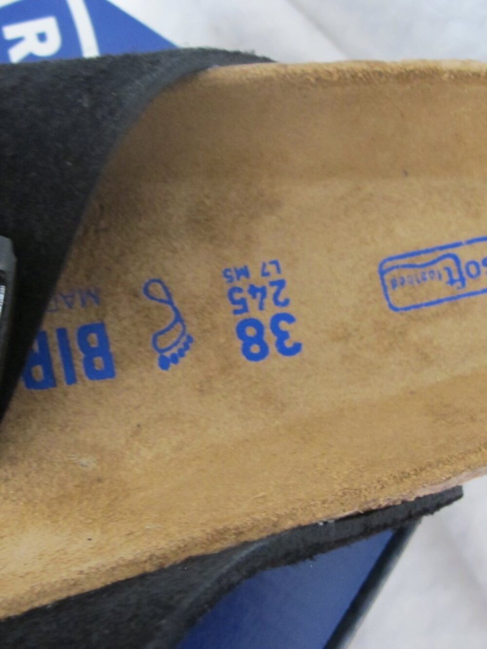Birkenstock Arizona Black Sandals - Picture 6 of 12